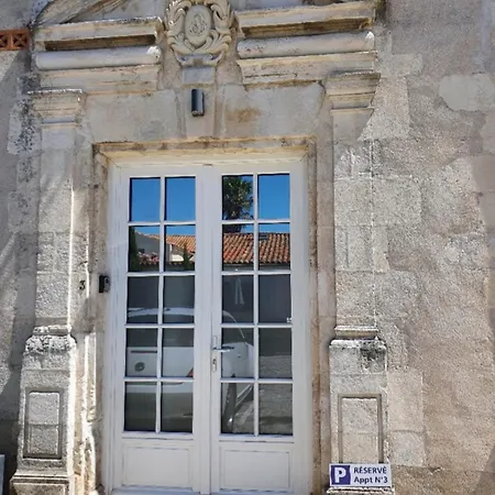 In A 16th-century Castle Apartment